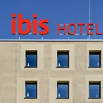Ibis Hotell 3*