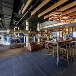 Ibis Hotell 3*