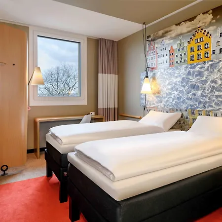 Ibis 3* Λάντσχουτ