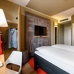 Ibis