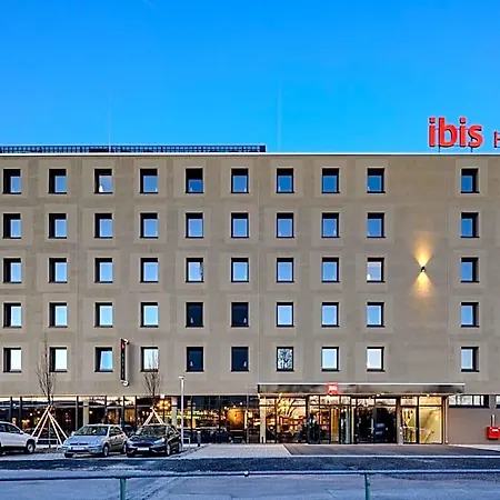 Ibis 3* 兰茨胡特